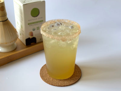 Vanilla Matcha Pear Spritzer