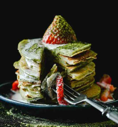 Recipe: Matcha Pancakes Topped With Pumpkin Spice Glaze